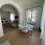 I Mori Di Noro Tatil Evi